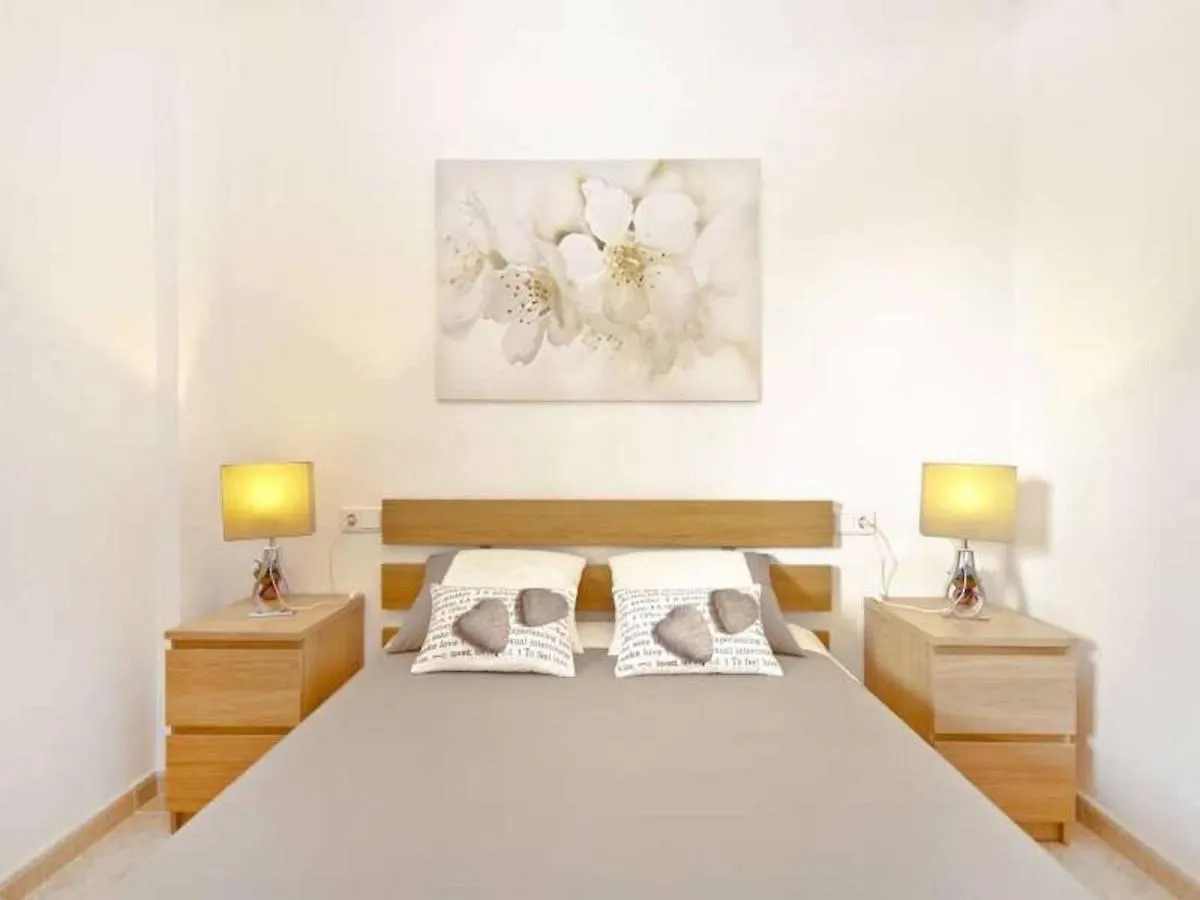 Es Pinaret Apartment Поланко